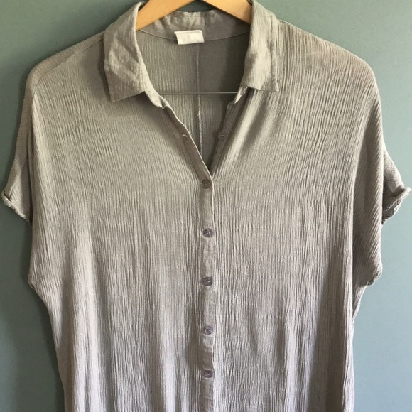 By Together long line button down lightweight tunic top. Boho, coastal, beach M - Picture 2 of 12